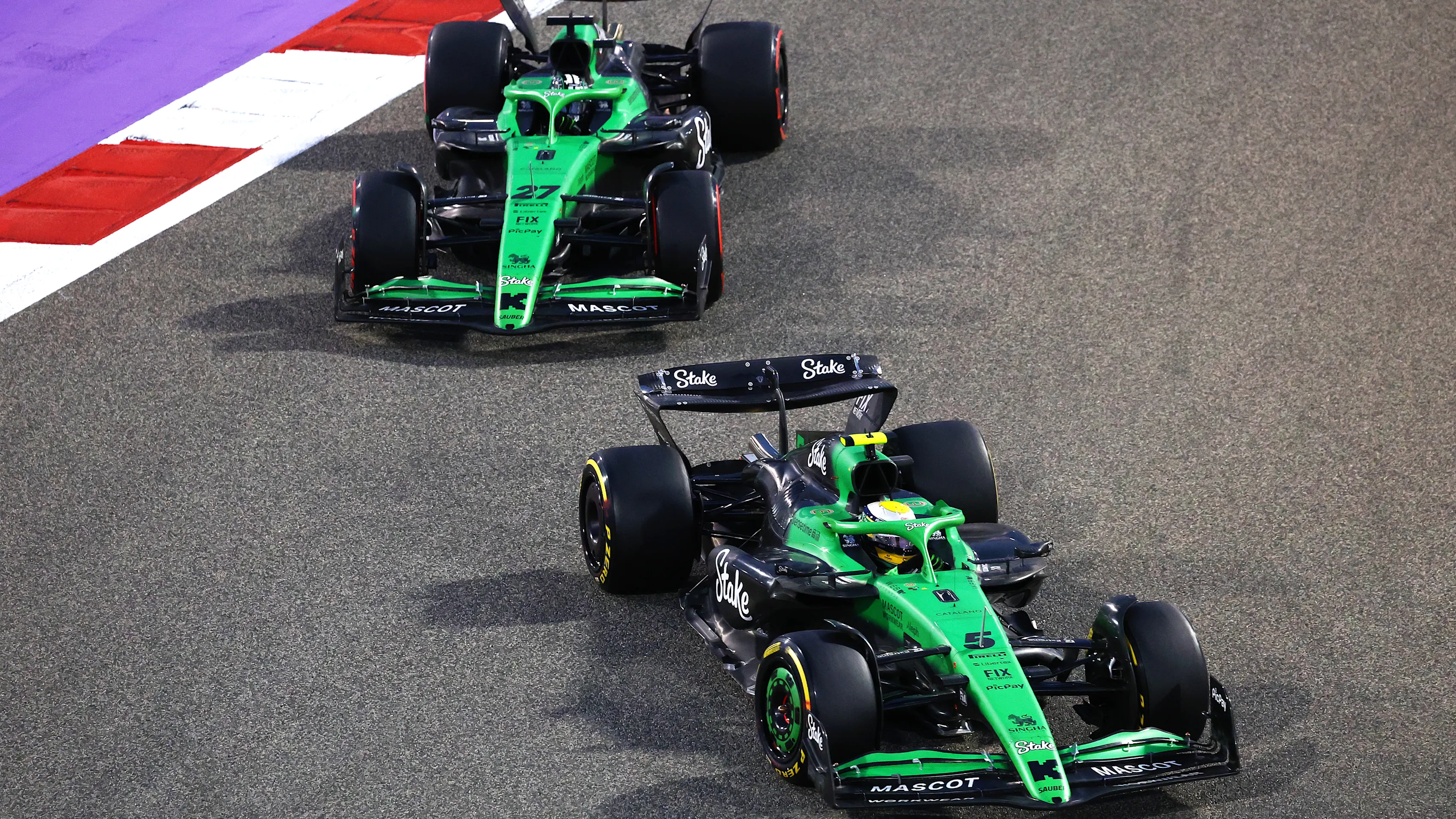 Bahreyn, Bahreyn - 13 Nisan: Brezilya'dan Gabriel Bortoleto (5) Kick Sauber C45 Ferrari