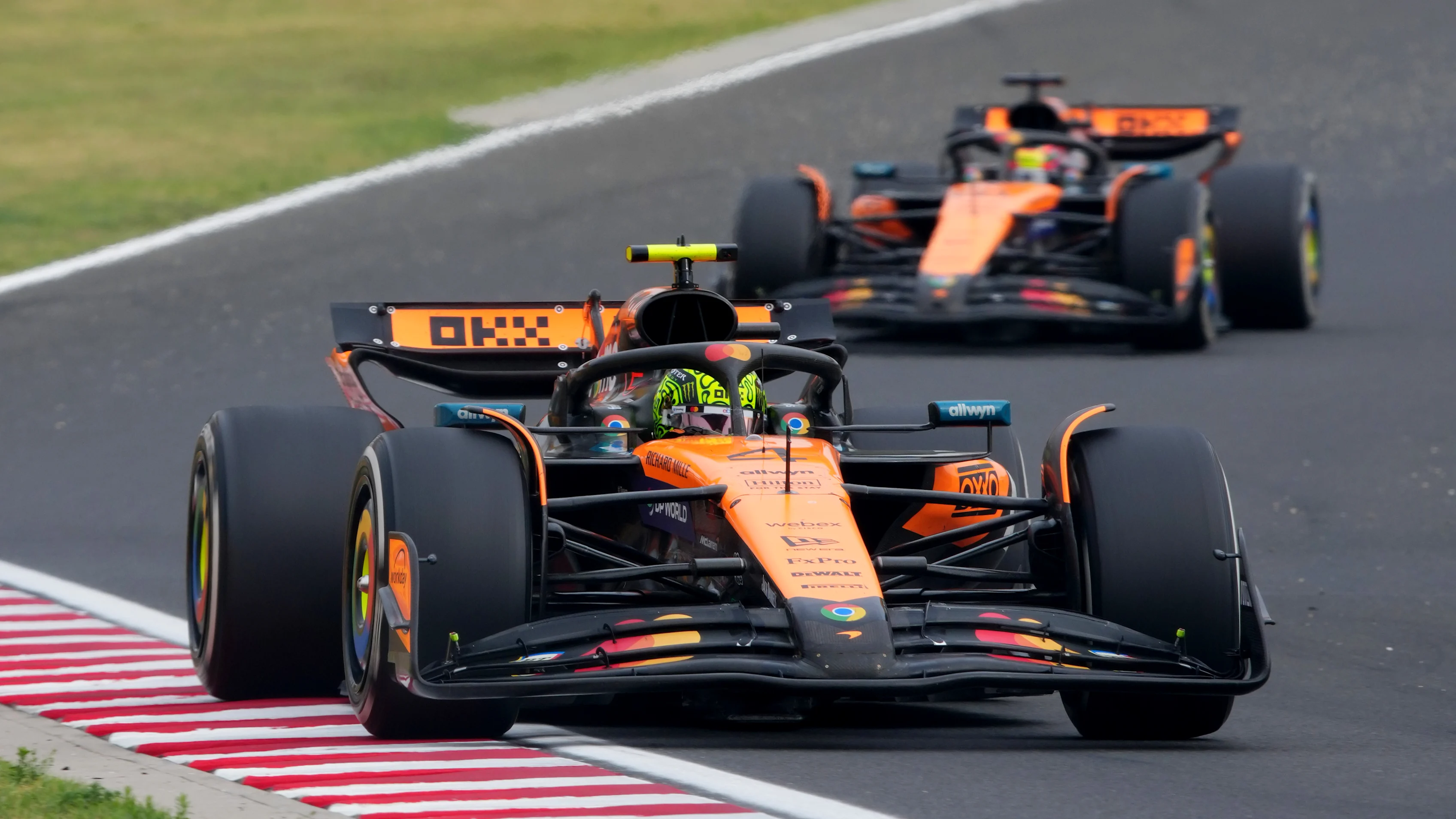Budapeşte, Macaristan - 03 Ağustos: Büyük Britanya'dan Lando Norris (4) McLaren MCL39 Mercedes