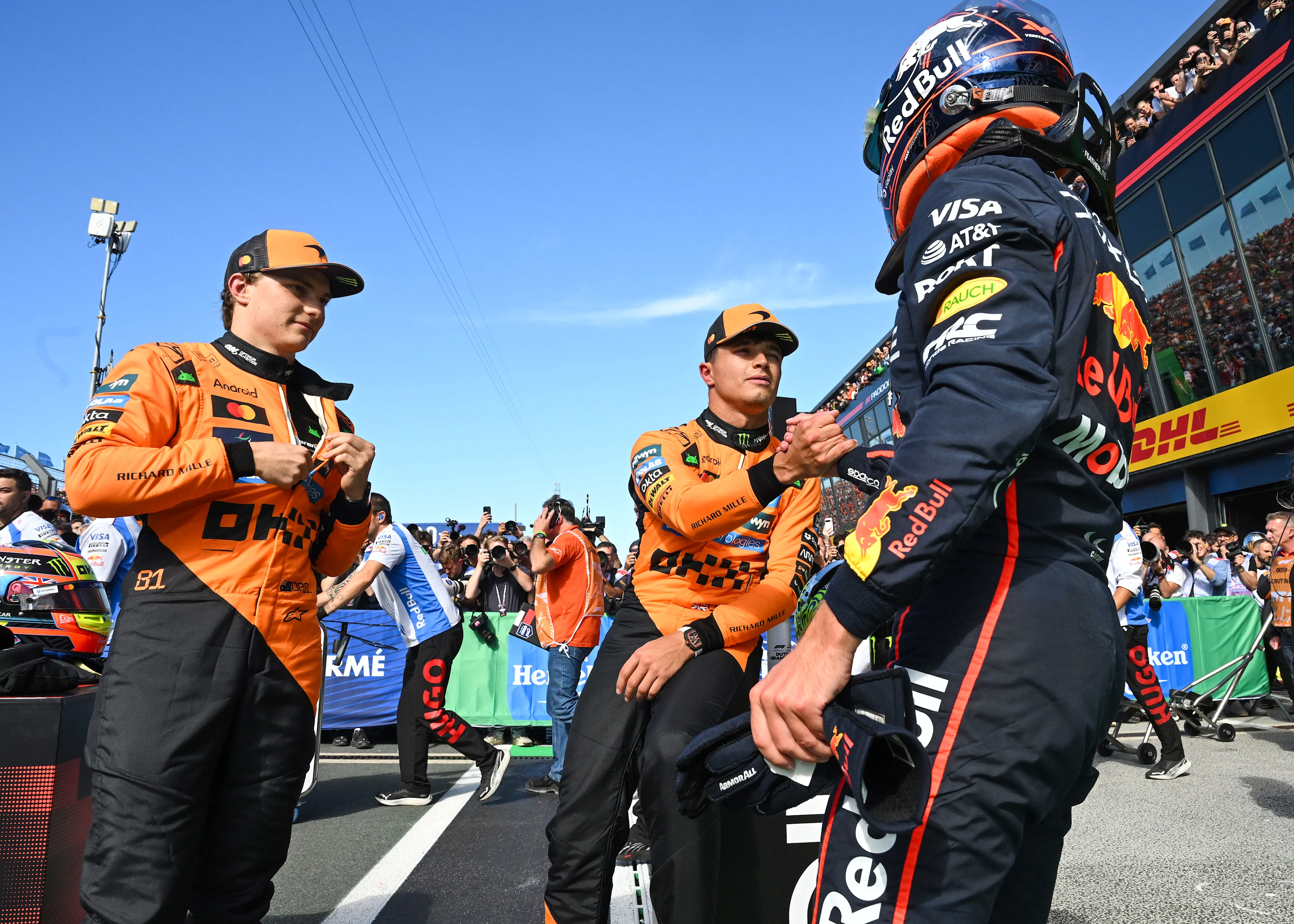 Zandvoort, Hollanda - 30 Ağustos: Pole Pozisyon Eleme Oscar Piastri ve McLaren