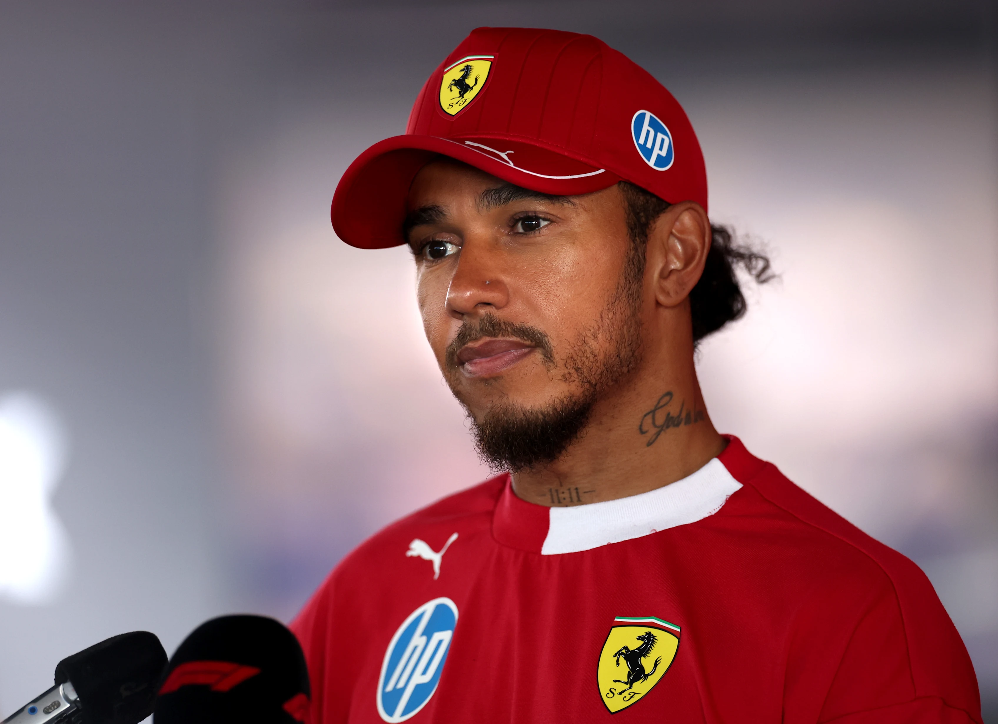 İngiltere'den Lewis Hamilton (44) Scuderia Ferrari HP SF-25 Ferrari'yi Formül 1
