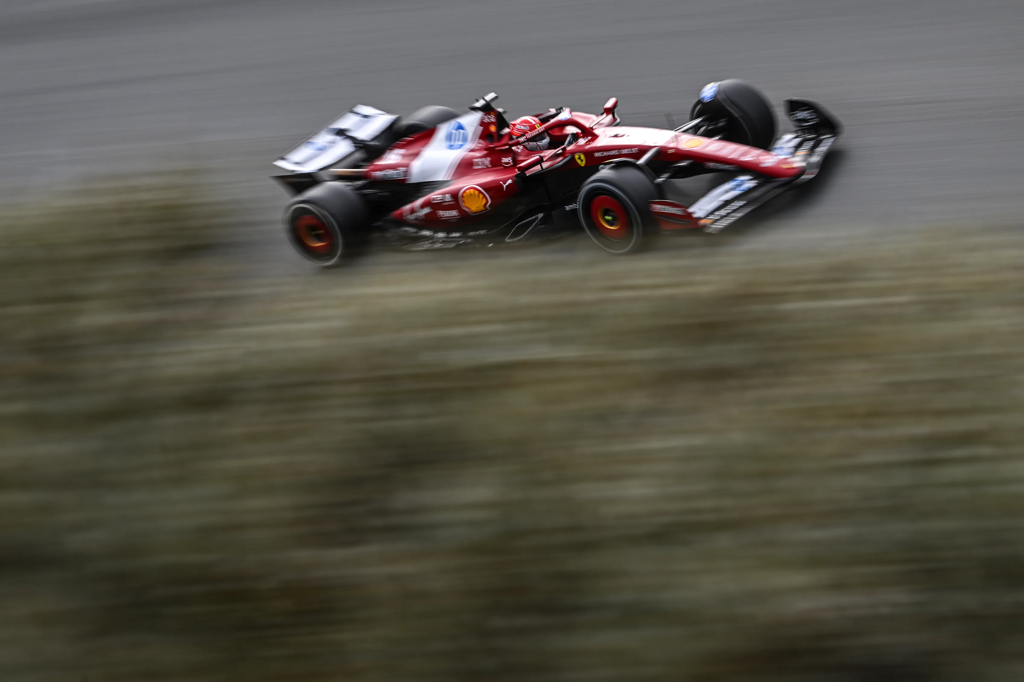 Zandvoort, Hollanda - 31 Ağustos: Monako'dan Charles Leclerc (16) Scuderia Ferrari