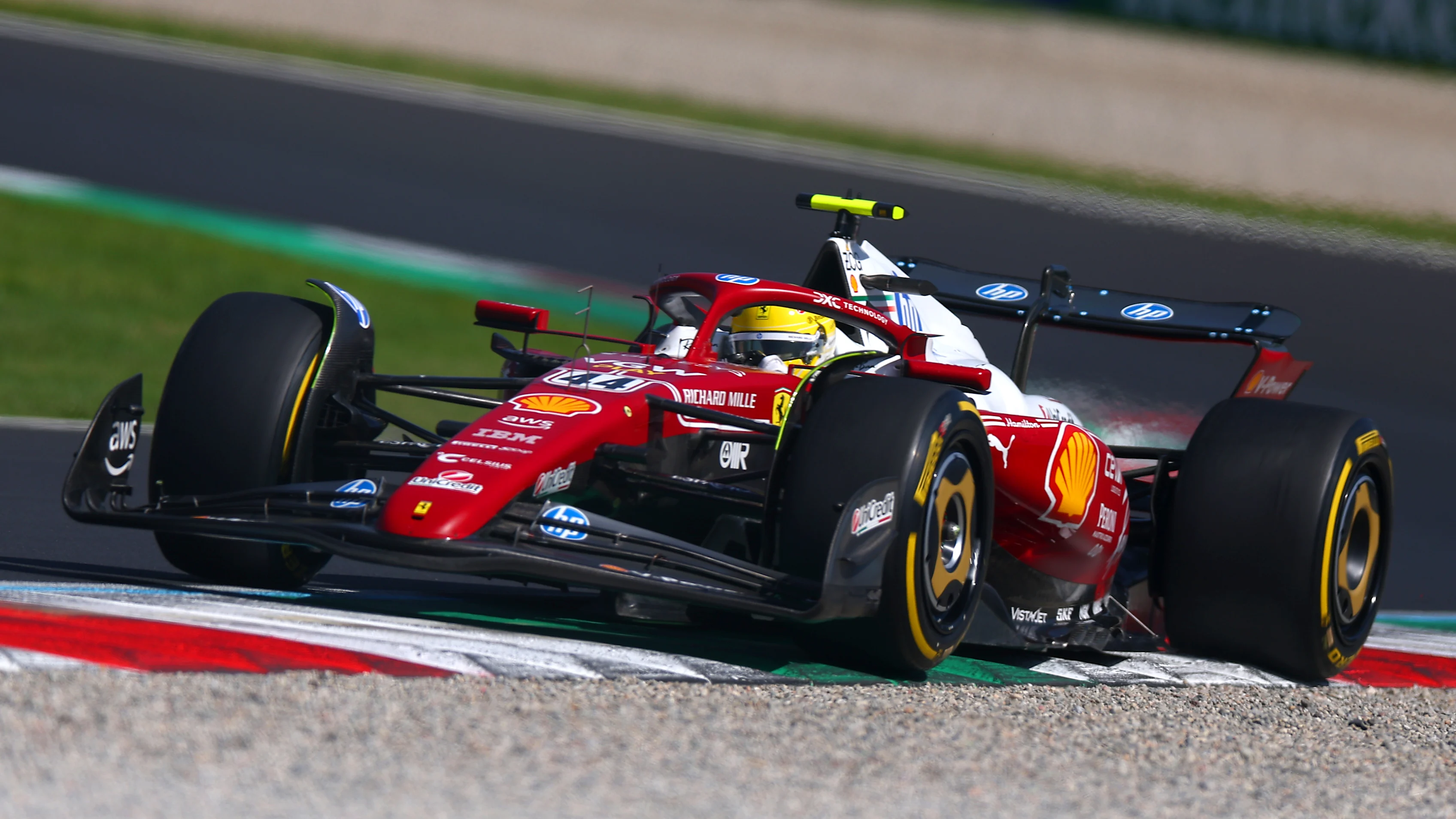 Monza, İtalya - 06 Eylül: Büyük Britanya'dan Lewis Hamilton (44) Scuderia Ferrari