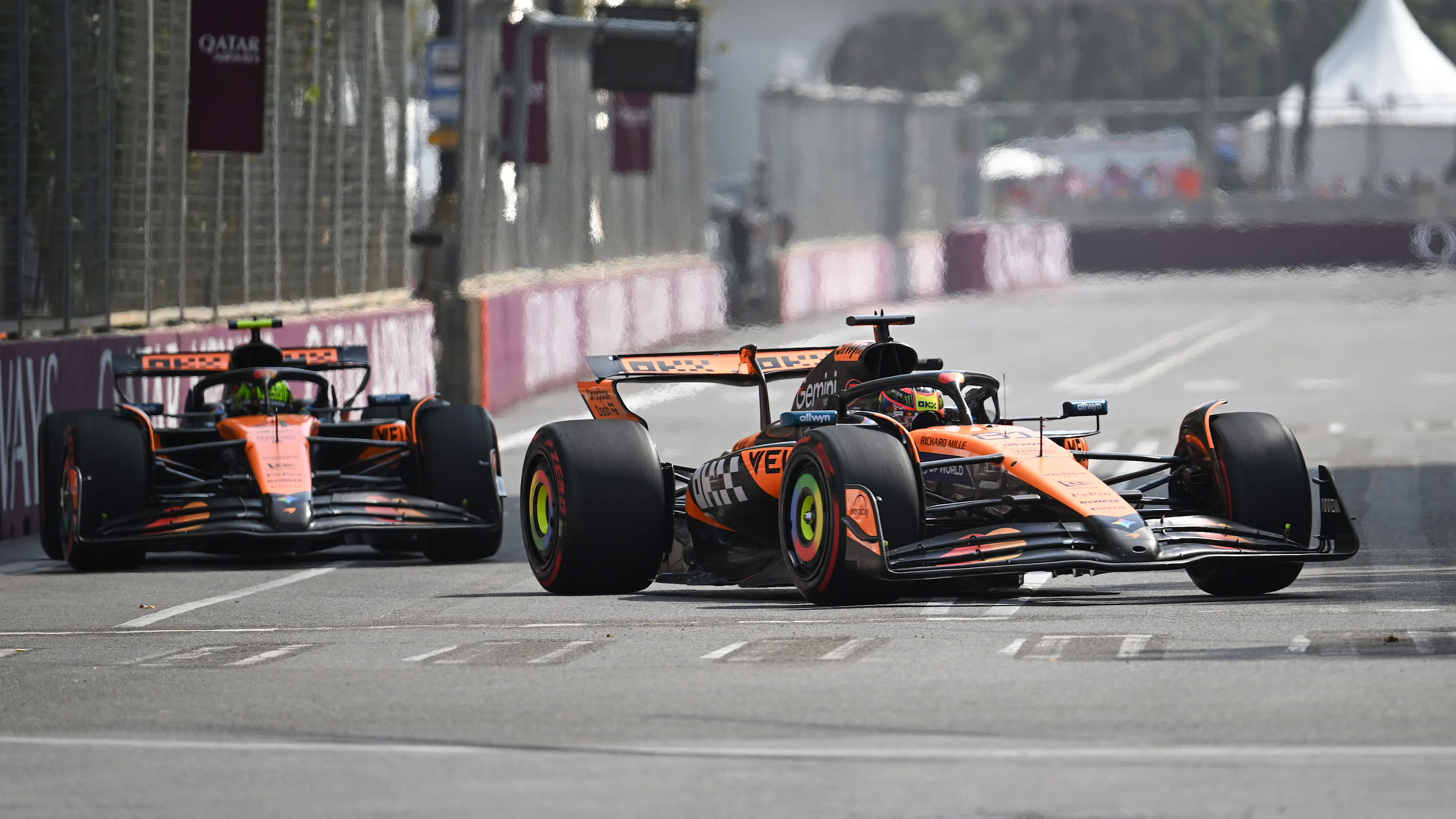 BAKU, Azerbaycan - 19 Eylül: Avustralya'dan Oscar Piastri (81) McLaren MCL39 Mercedes