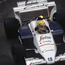 Sergio Tacchini Logosu Ayrton Senna'nın Toleman F1 arabasında sergilendi