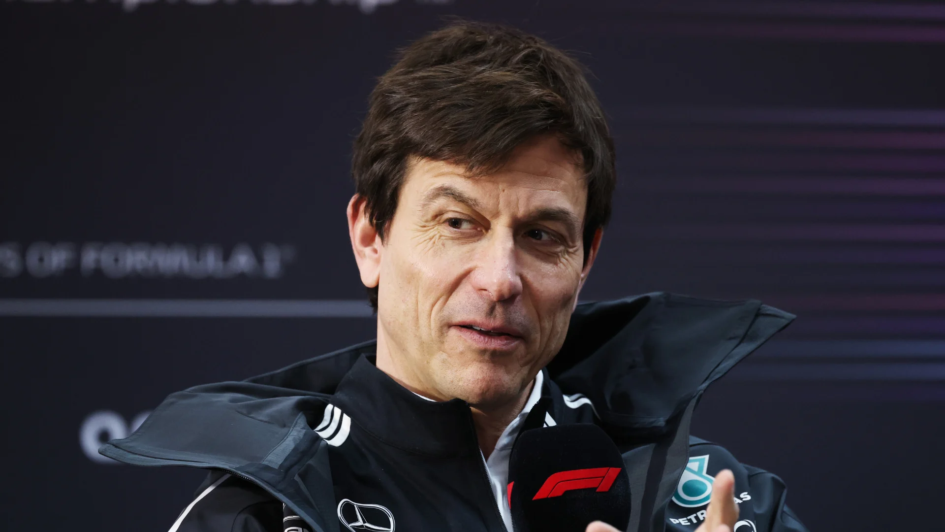 Wolff-Portreit-2025-1.png