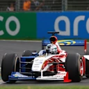 Cesur modelin göz alıcı bir bölünmüş görünümü var - ancak 1990'ların sonundaki gridde pek de yabancı görünmüyordu! Daha fazla görsel için kaydırın