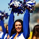 Dallas Cowboys Ponpon Kızları geçen yılki yarış haftasonuna ders kitabı Teksas havasını getirdi