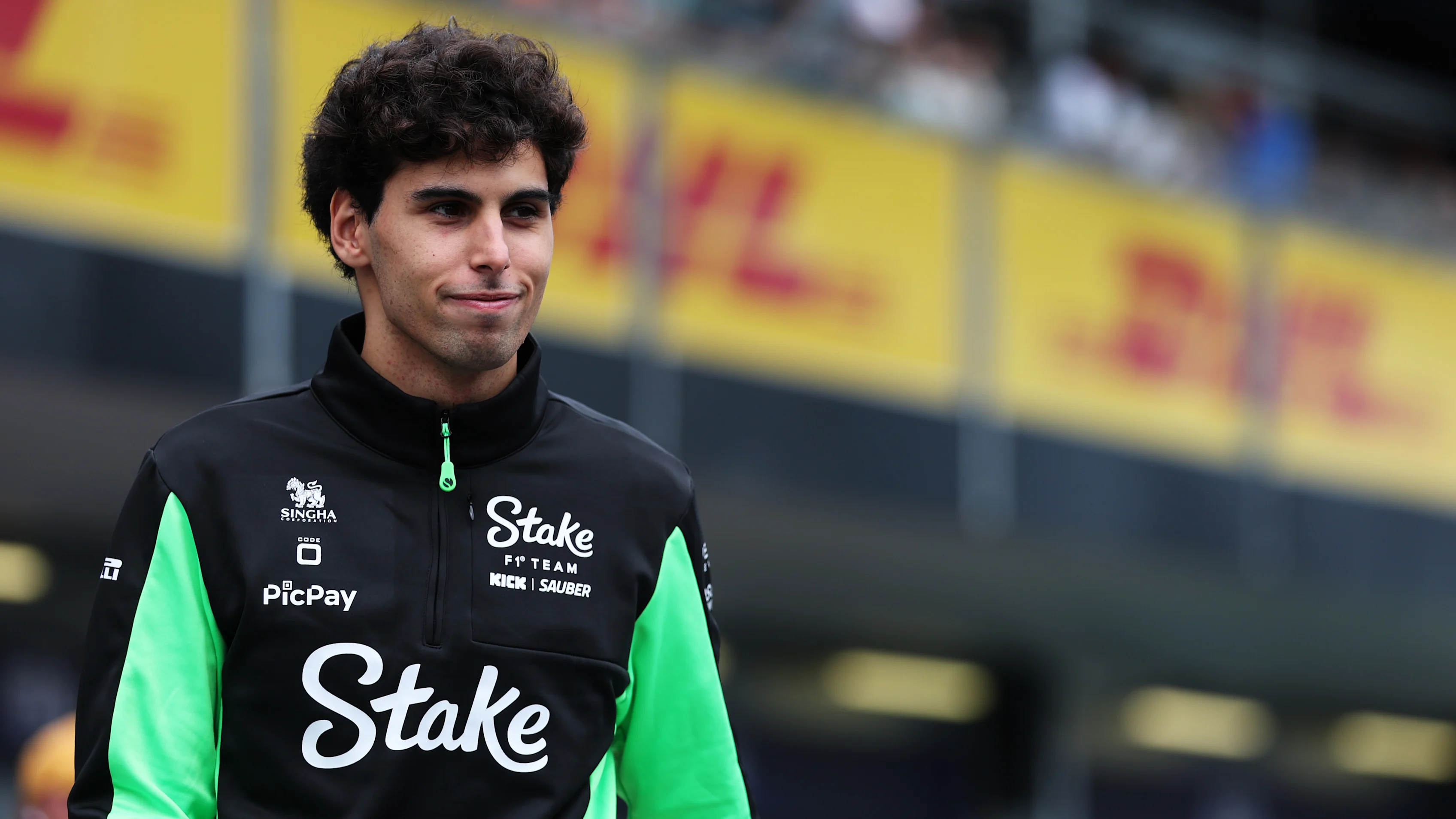 BAKU, Azerbaycan - 21 Eylül: Brezilya'dan Gabriel Bortoleto ve Piss F1 Takımı Sauber