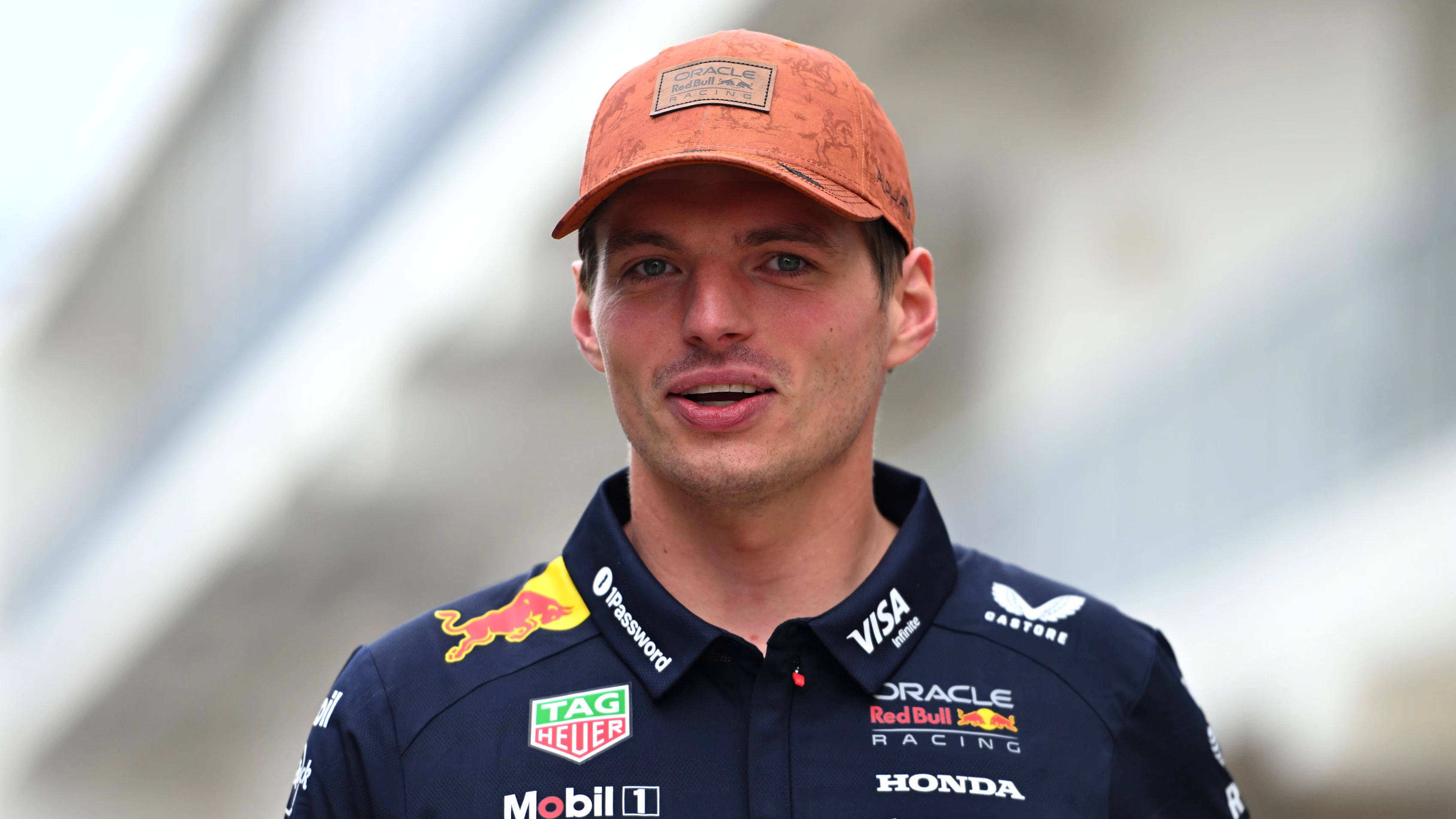 AUSTIN, TEXAS - 16 EKİM: Hollandalı Max Verstappen ve Oracle Red Bull Racing yarışa giriyor