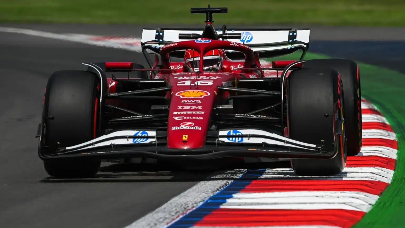 FP1: Leclerc, Mexico City Grand Prix’sinin açılış antrenmanında Antonelli ve Hulkenberg’in önünde