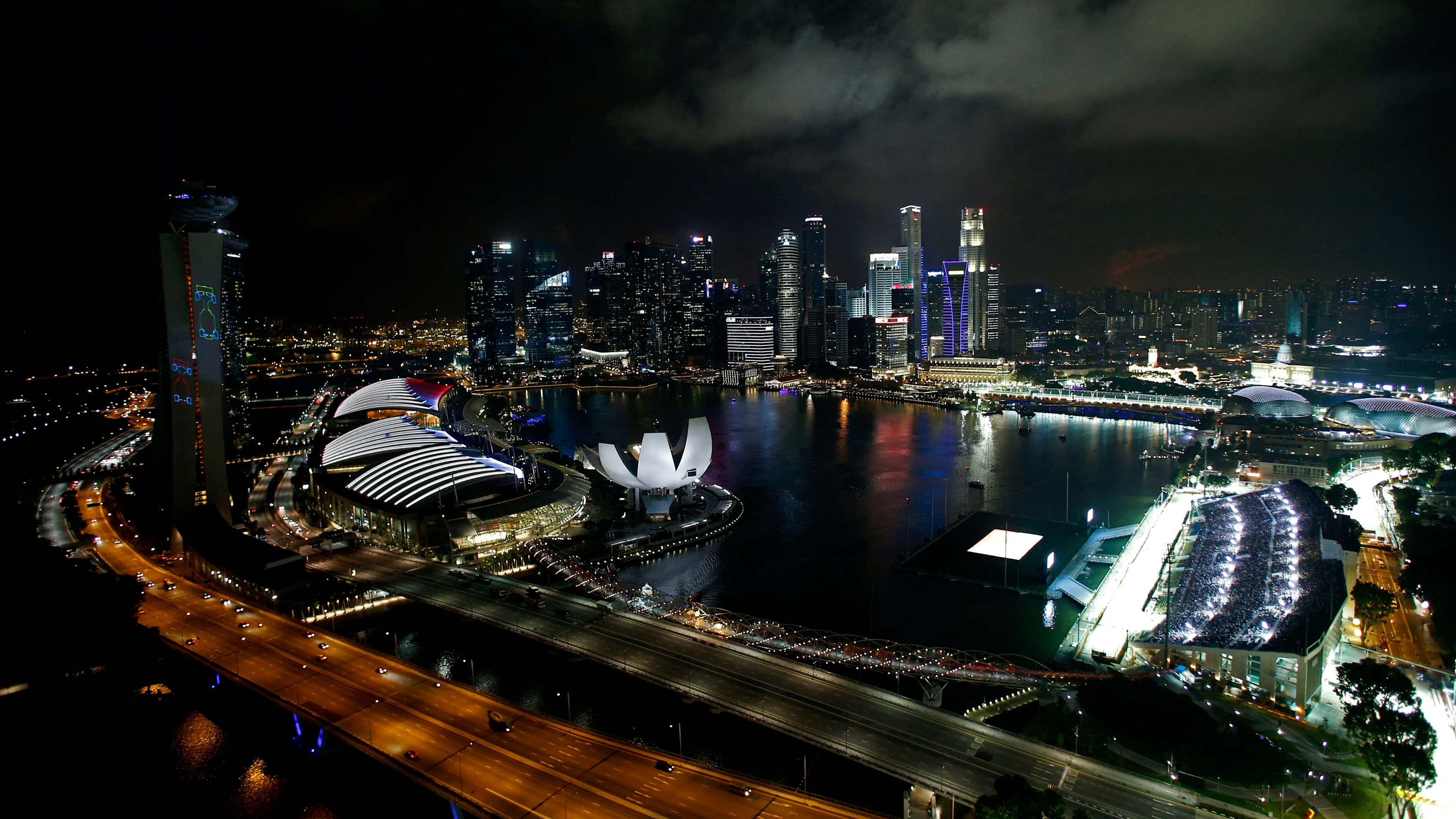 Tepegöz ve Marina Körfezi. Formula One Dünya Şampiyonası, RD14, Singapur Grand Prix, Marina