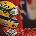   Aryton Senna'nın kask tasarımı sporun en ünlülerinden biridir. Daha fazla görsel için kaydırın