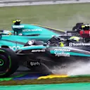 Geçtiğimiz yıl Interlagos'ta yaşanan dramatik hava koşulları, zaten öngörülemeyen yarış haftasonuna ekstra kaos kattı. Daha fazla görsel için kaydırın