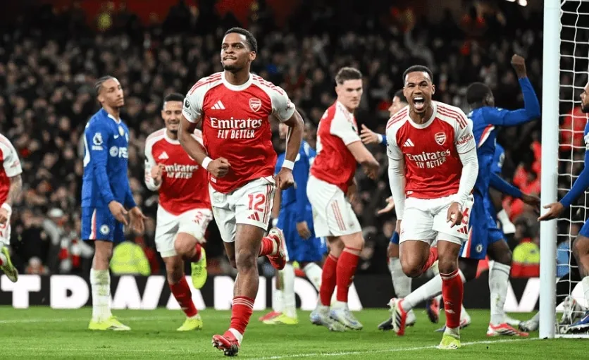 Premier Lig Özeti: Arsenal 5 Puanlık Farkı Onardı, Fulham Sink Düşme Bataklığını Daha da Derinleştirdi, Manchester United ve Brighton Önemli Galibiyetleri Güvenceye Aldı