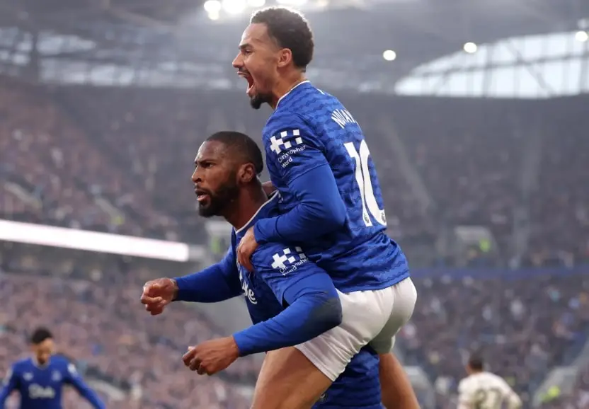 Premier Lig Özeti: Everton Thrash Chelsea, Brighton Sink Liverpool, Fulham Fight Back, Leeds Brentford Tarafından Tutuldu