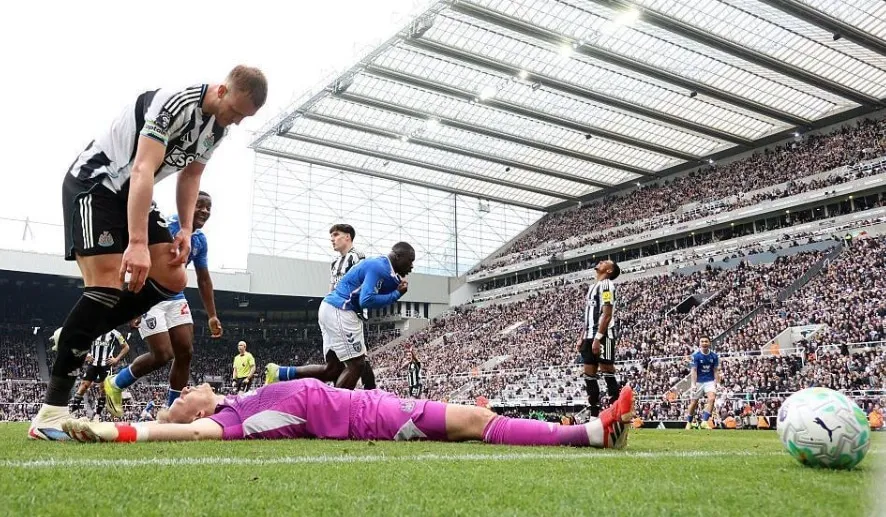 Premier Lig Özeti: Sunderland Newcastle’ı Yine Sersemletti, Forest Thrash Spurs, Villa West Ham’ı Yendi